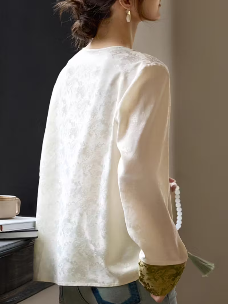 Women’s Round-Neck Blouse